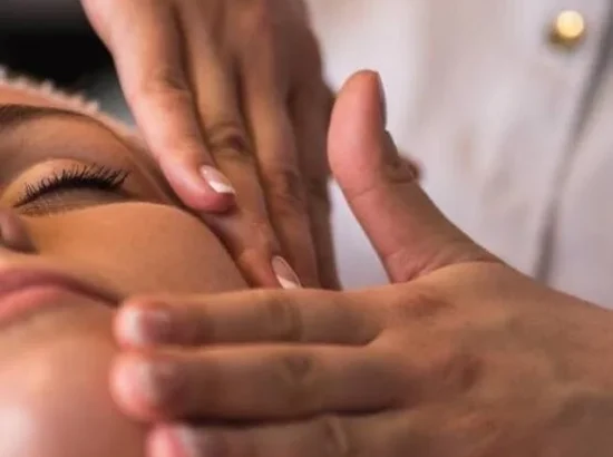 Facial & body treatment